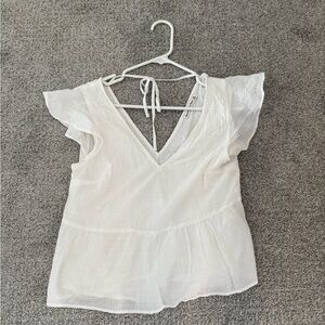 A&F Elegant White Flutter Sleeve Top